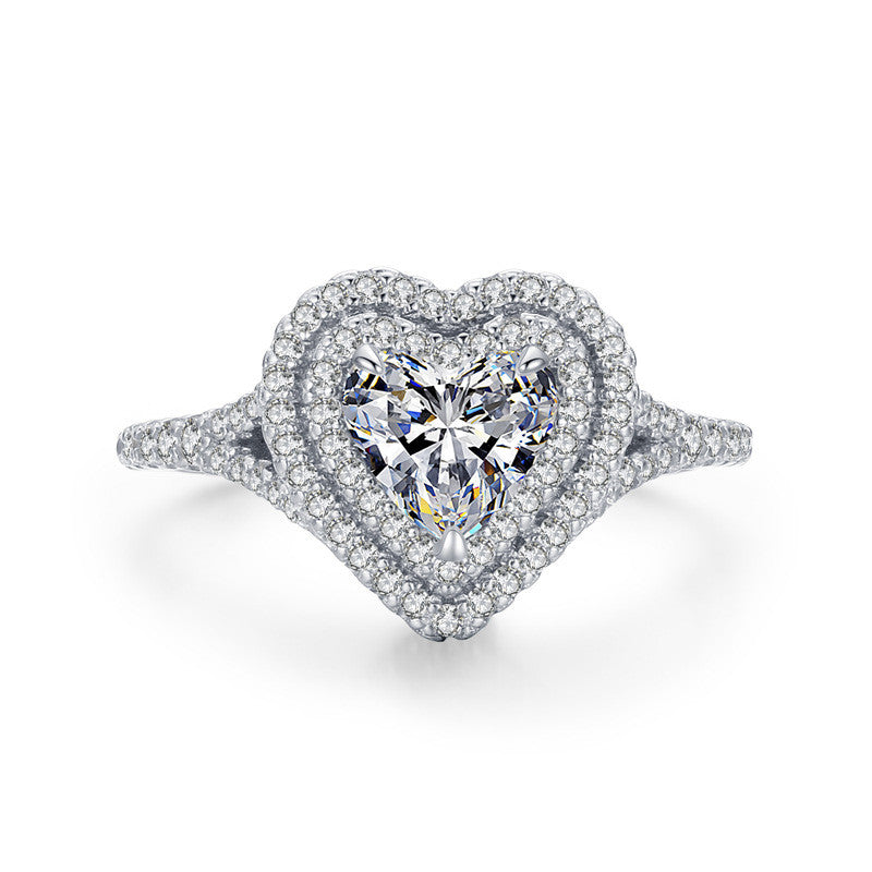 VogueFlo Exquisite Heart Shaped Diamond Ring Crafted - VogueFlo