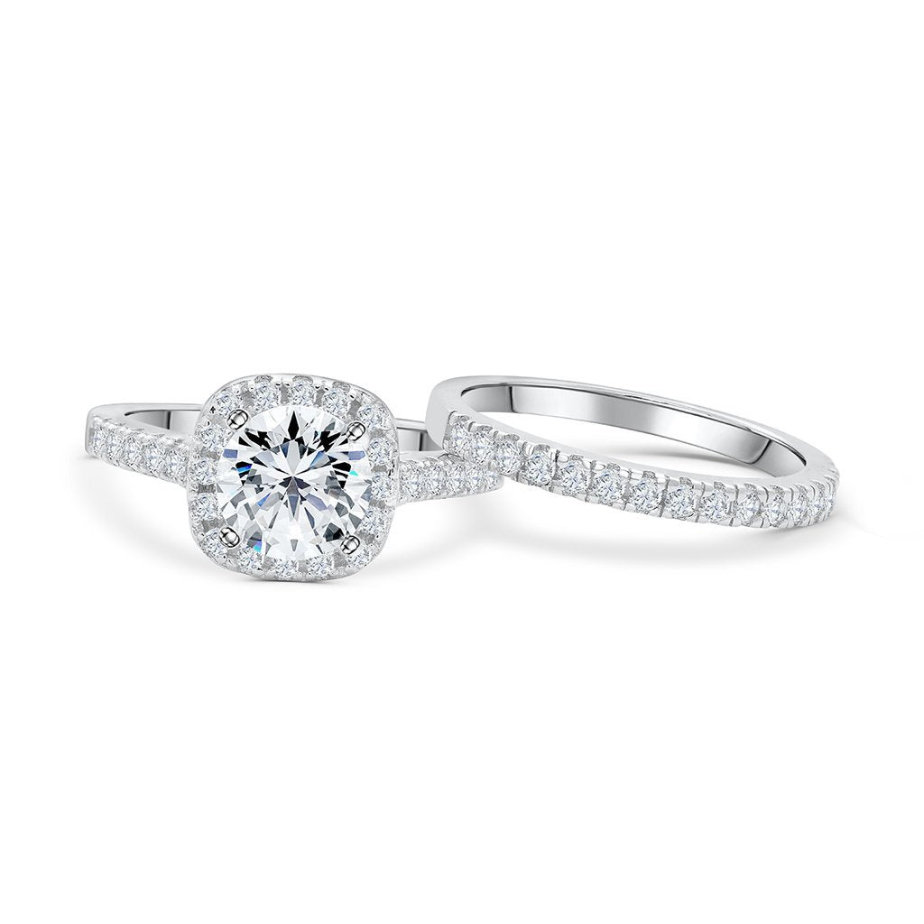 VogueFlo Infinite Love Simulated Diamond Solitaire Engagement Ring